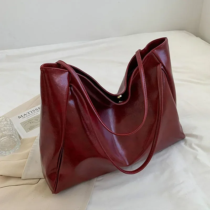Adeline - Women's Shoulder Bag The Perfect Blend of Style and Functionality