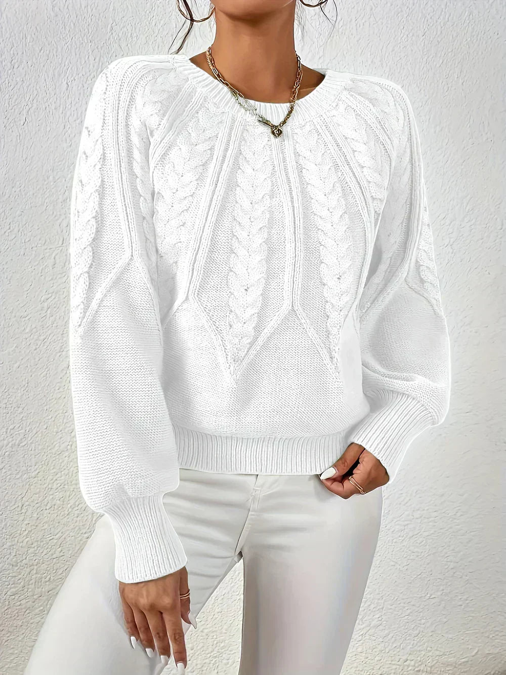 Georgina - Women's Cable-Knit Sweater