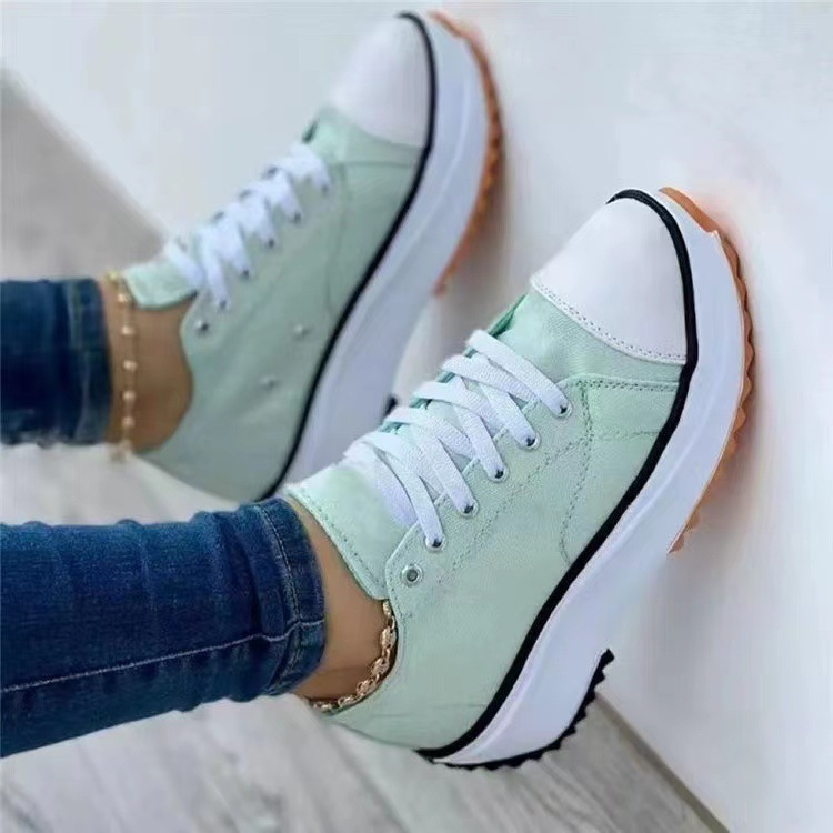 Casual Lace-Up Canvas Platform Sneakers Green