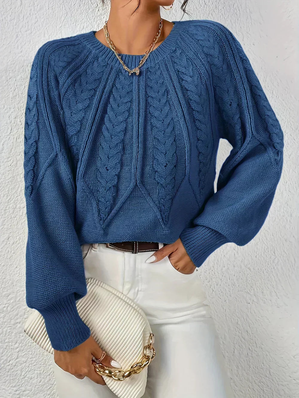Georgina - Women's Cable-Knit Sweater