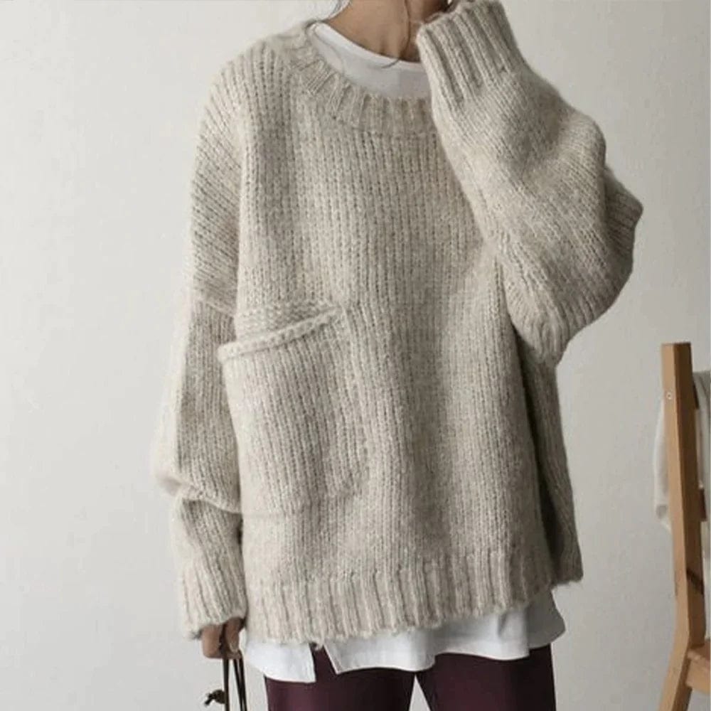 Henrietta - Women's Oversized Pocket Sweater Modern Winter Style