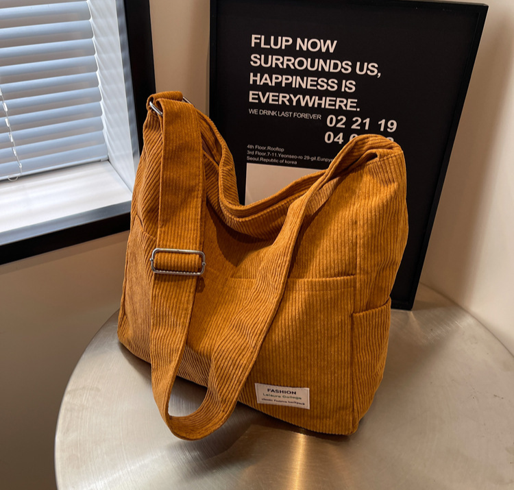 Briony - Women's Shoulder Bag