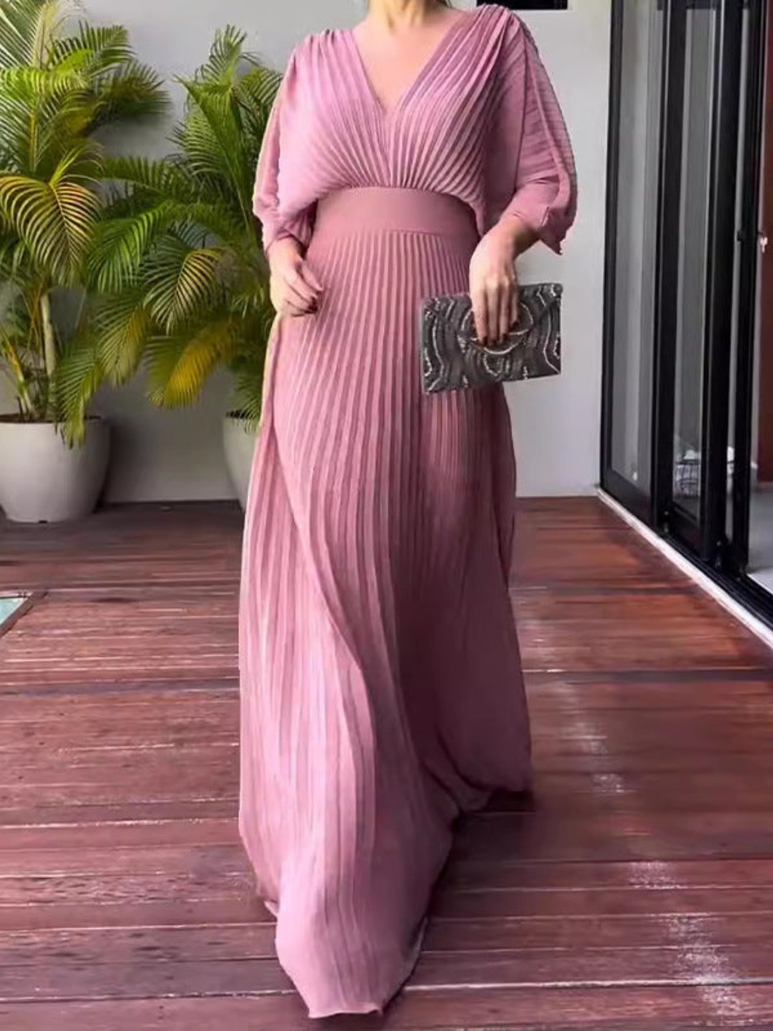 Maddy - Women's Pleated Maxi Dress
