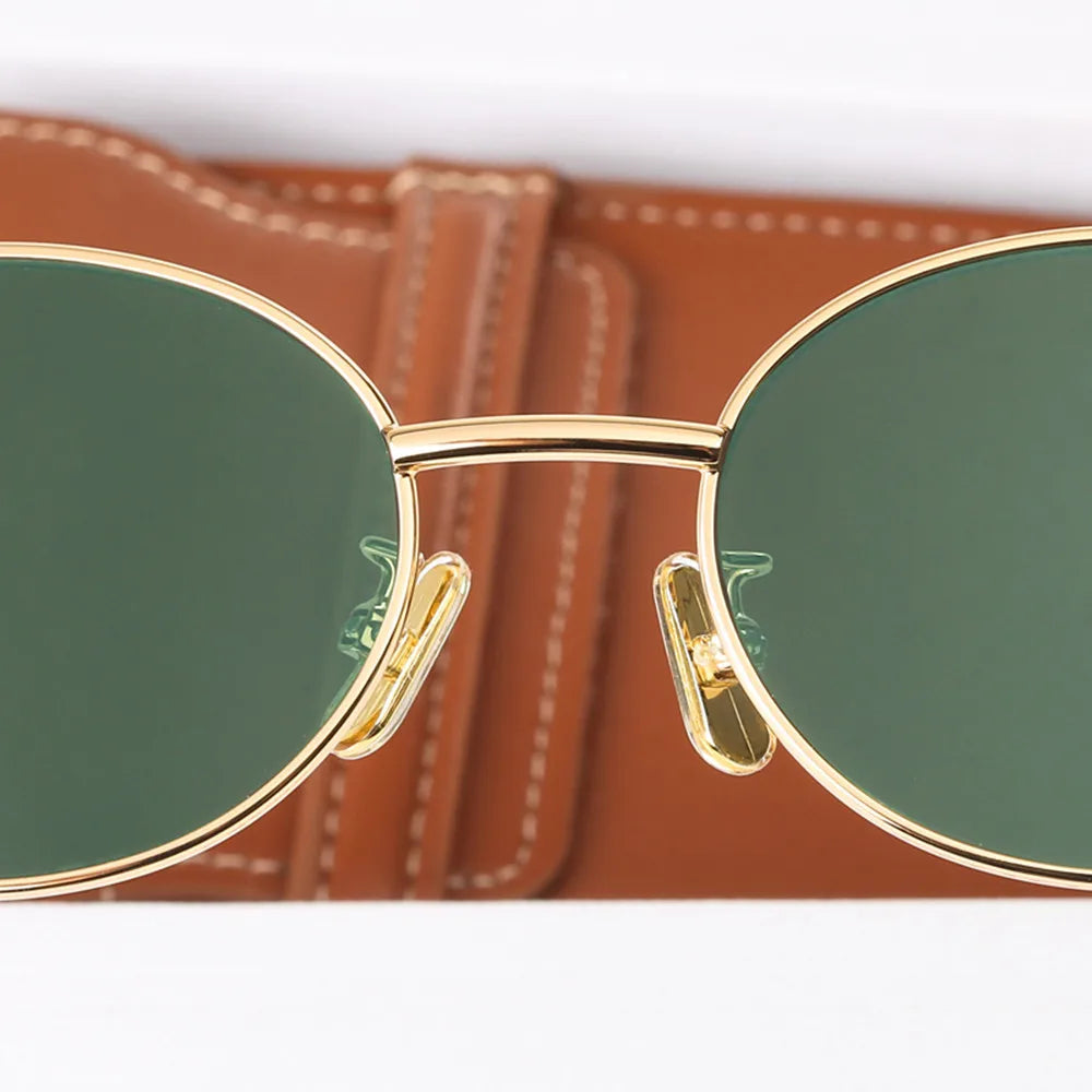 Nalani - Women's Oval Frame Sunglasses Gold & Black Metal & Polycarbonate Stylish and Protective