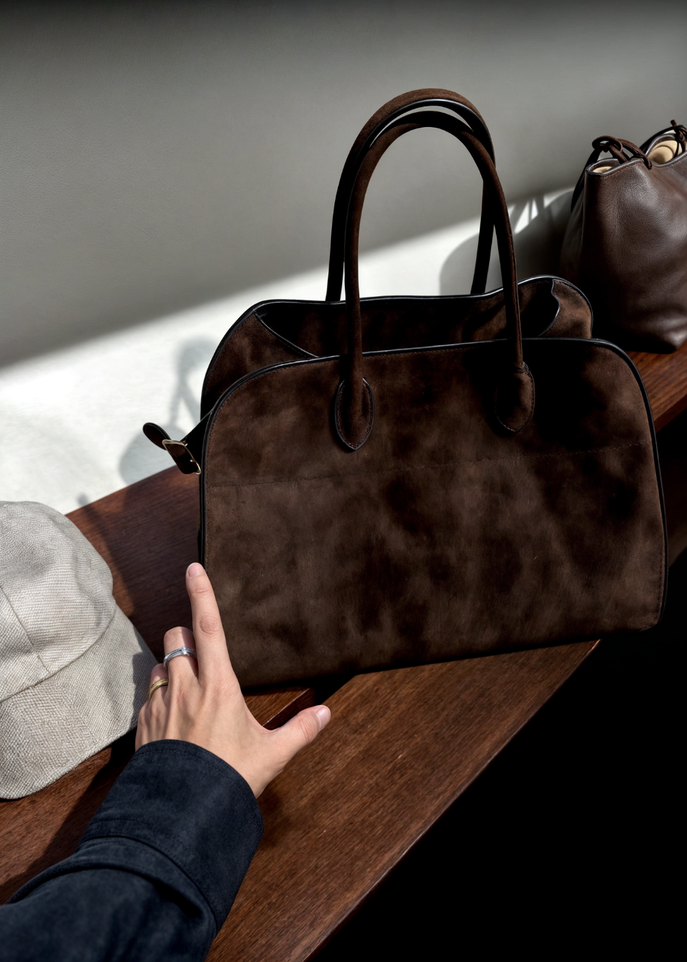 Aurora - Women's Shoulder Bag BB - photo 5