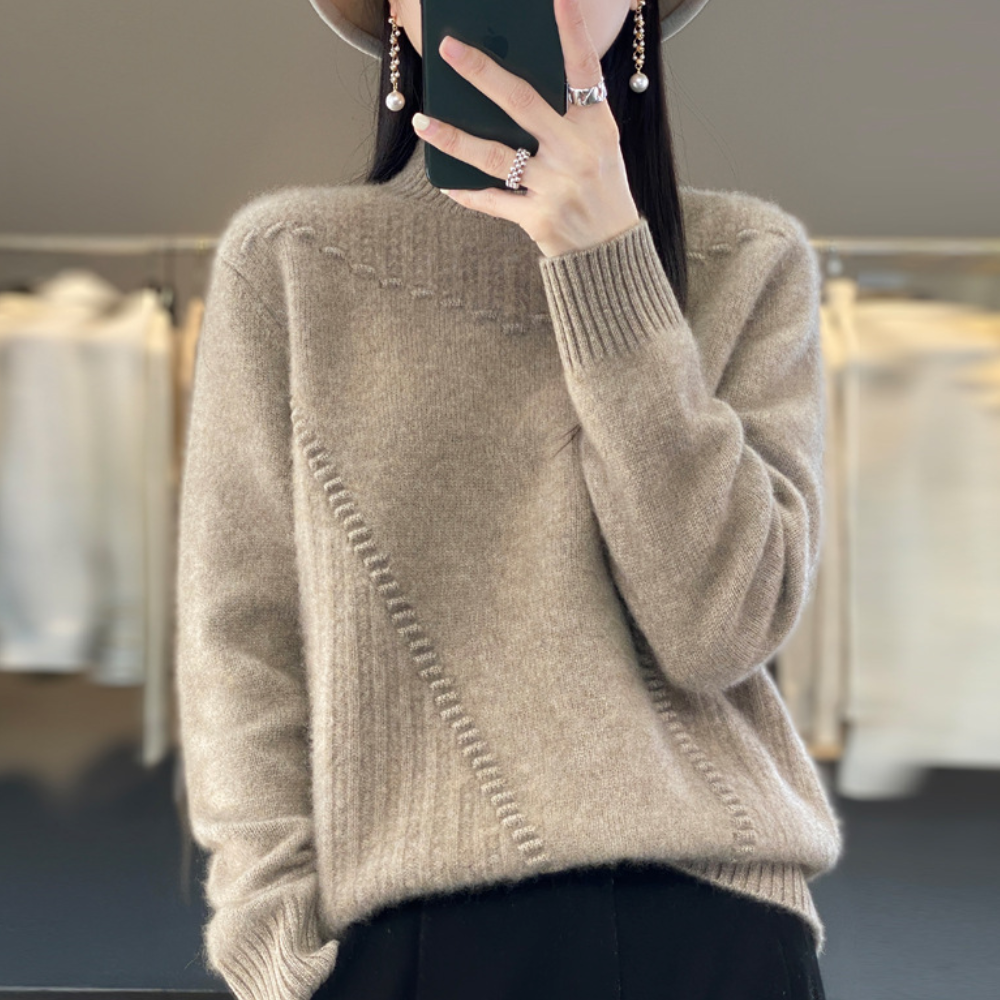 Syra - Women's Soft Knit Sweater with Diagonal Stitch