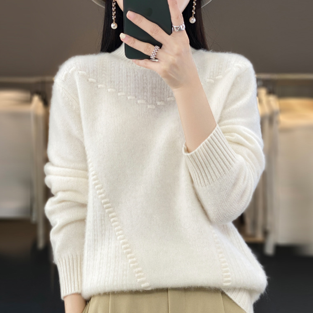 Syra - Women's Soft Knit Sweater with Diagonal Stitch