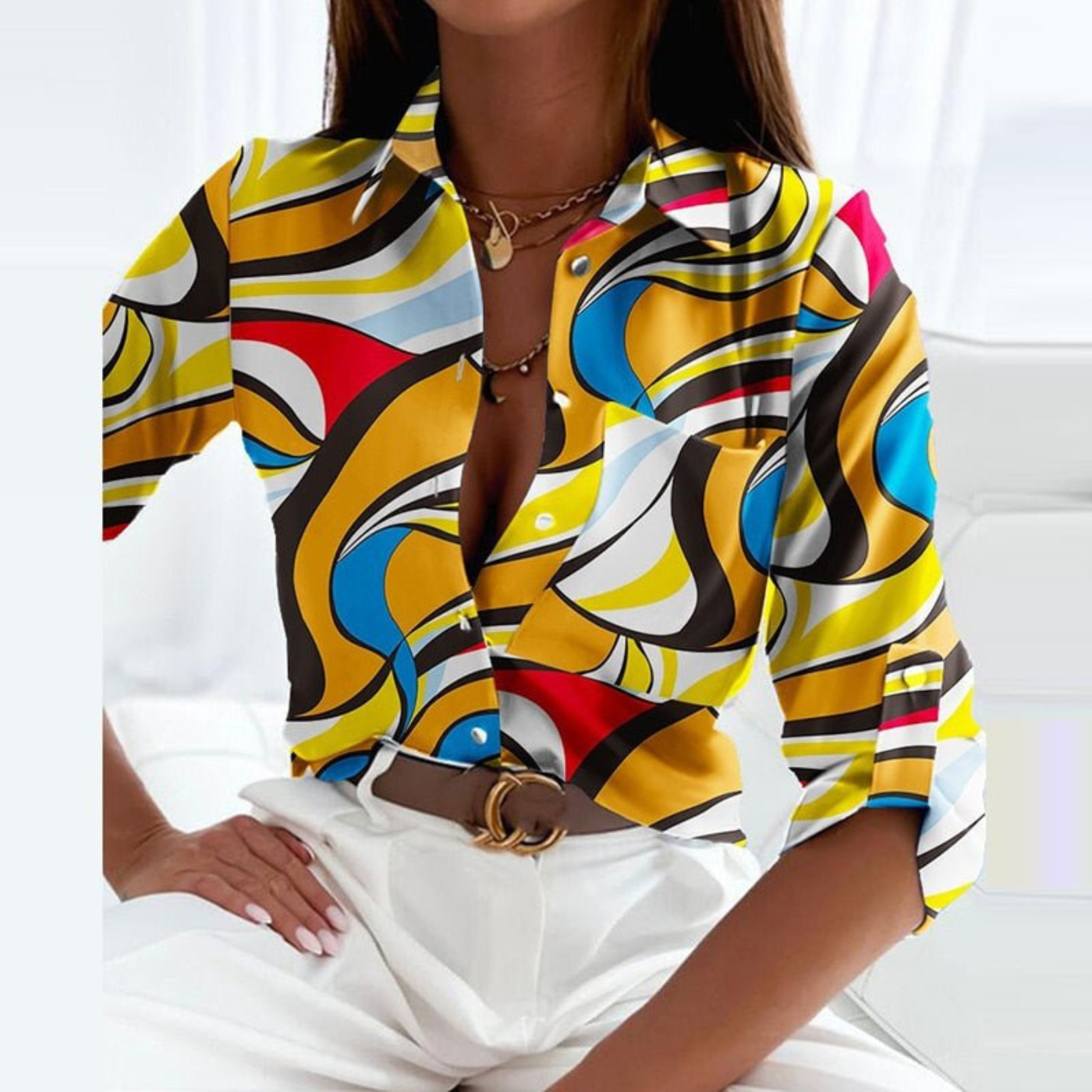 Blusa da donna con stampa geometrica, abbottonatura frontale e colletto risvoltato