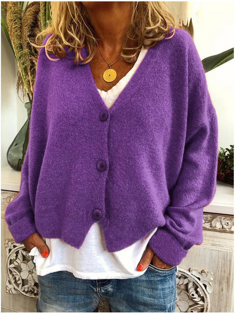 Callie - Women's V-Neck Buttoned Cardigan