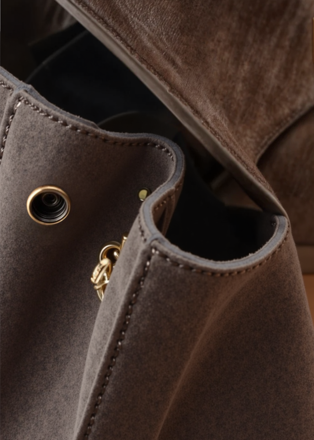 Margot - Women's Suede Bag PM