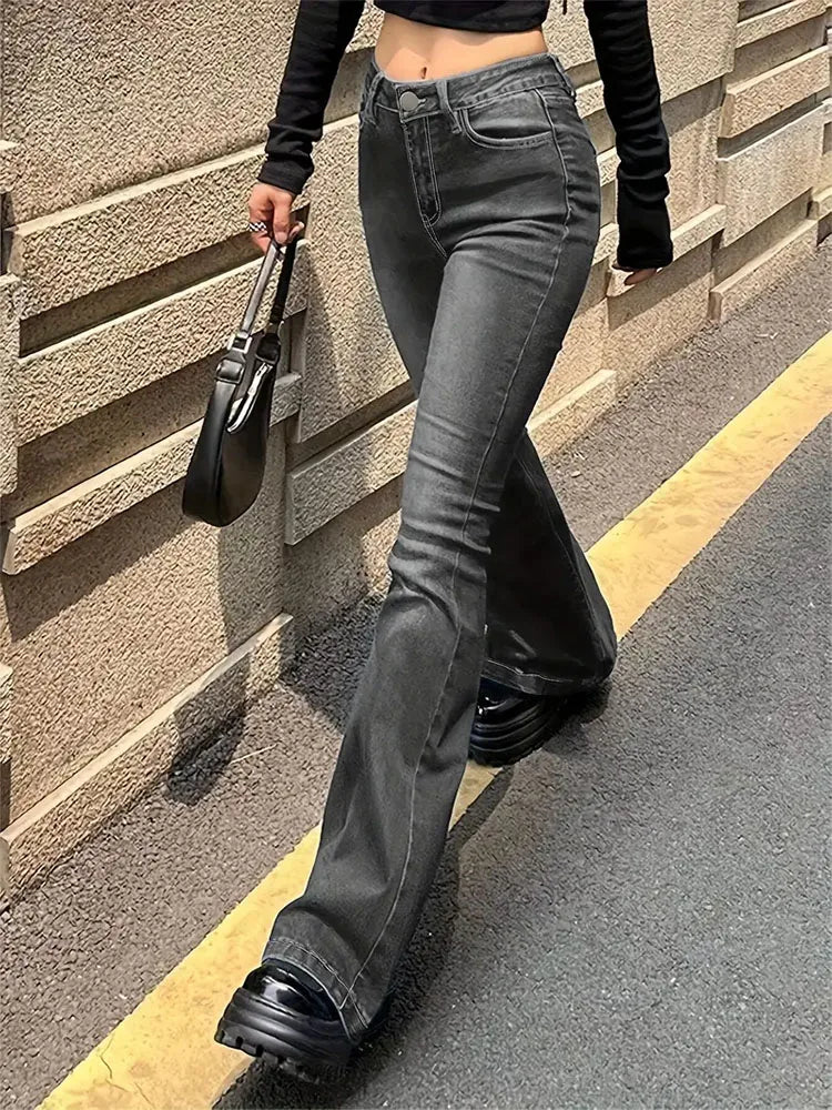 Neveah - Women's Flare Jeans