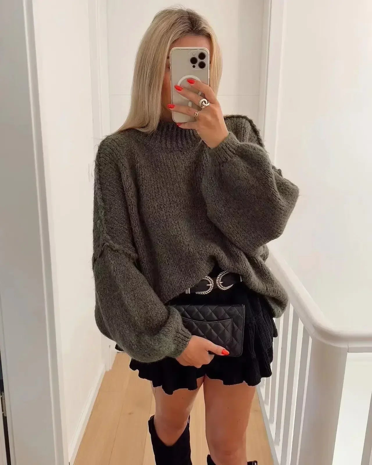 Adelaide - Women's Oversized Knit Sweater for Comfort and Style