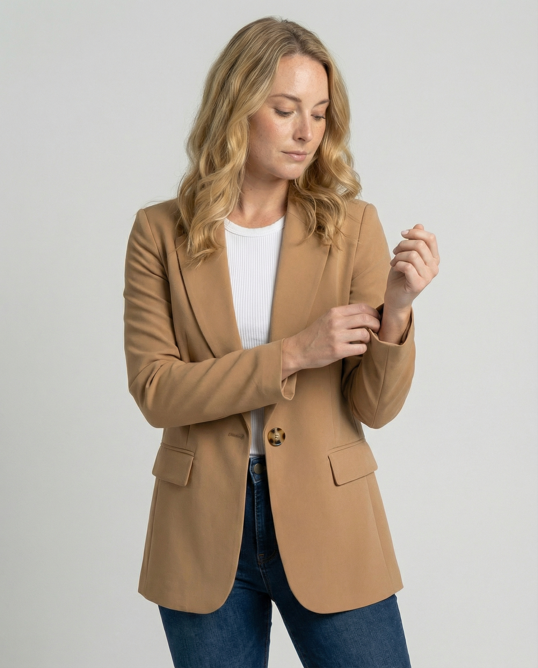 Blazer sartoriale da donna dallo stile sofisticato e intramontabile