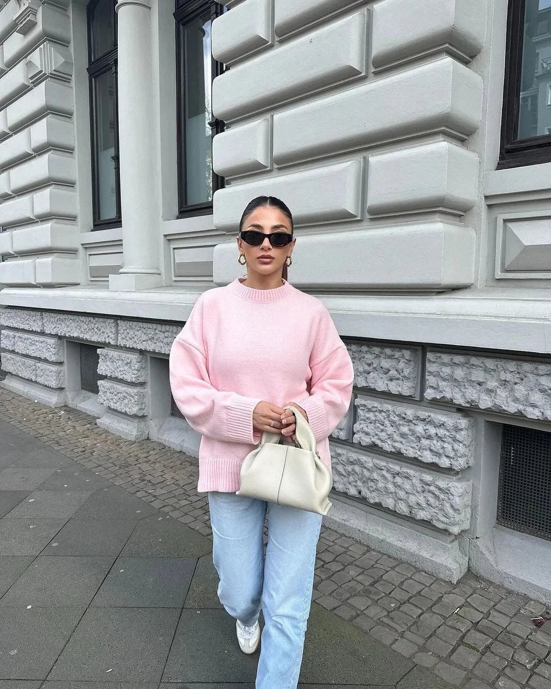 Alana - Women's Oversized Jumper with Long Sleeves - photo 6