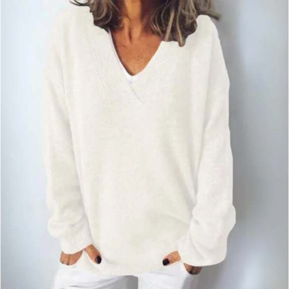 Alba - Women's Relaxed Jumper with Roll Neck - photo 2