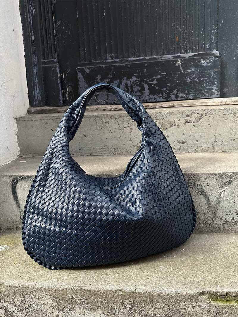 Arielle - Women's Woven Shoulder Bag XL - photo 23