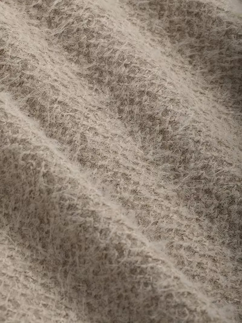 Bailey - Women's Cropped Jumper in Knit with Long Sleeves - photo 6