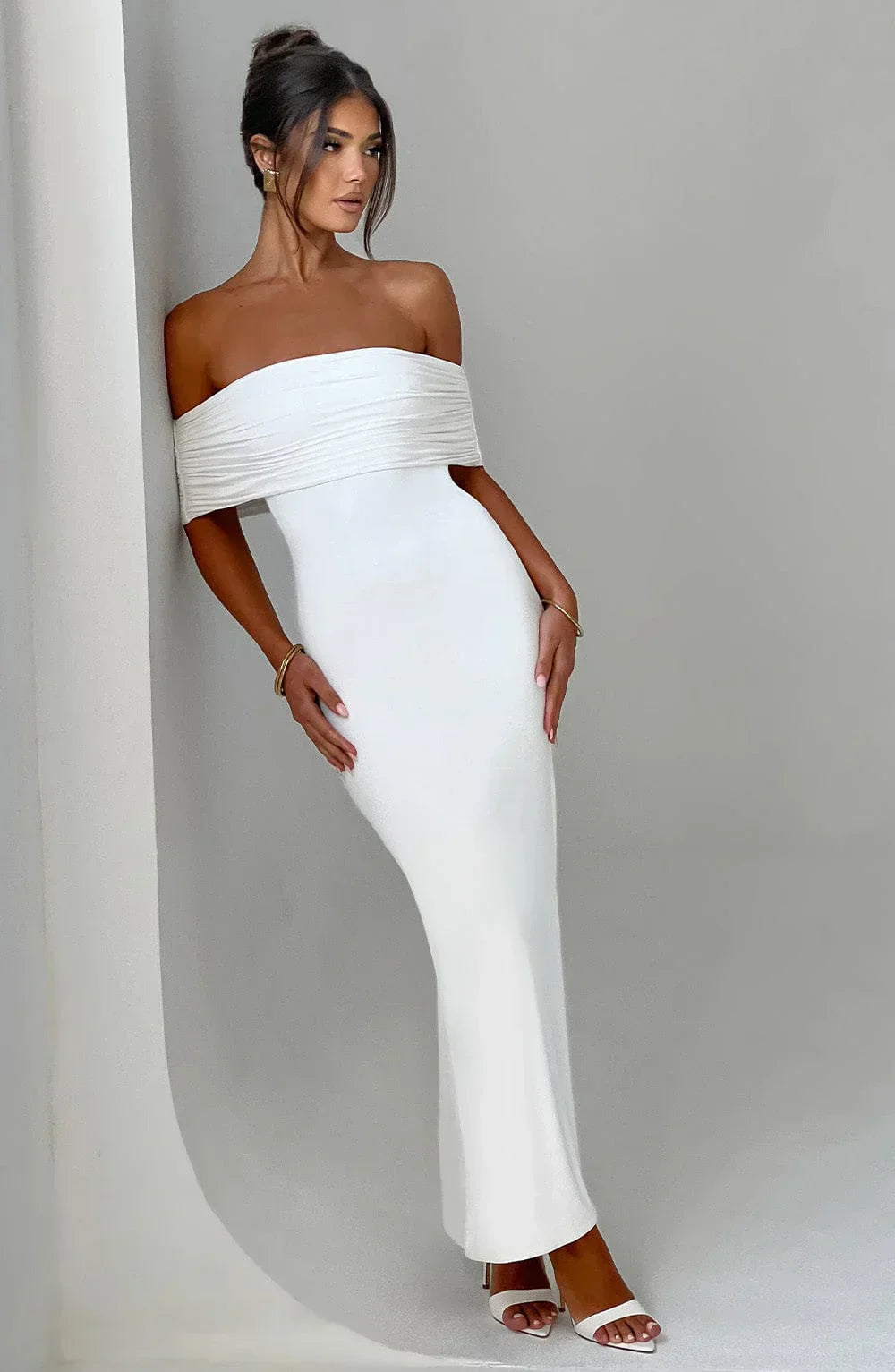 Serena - Women's Backless Maxi Dress - photo 7