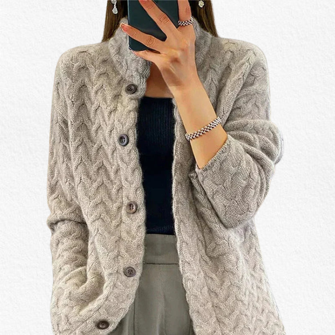 Beverley - Women's Twisted Cable Knit Cardigan - photo 2