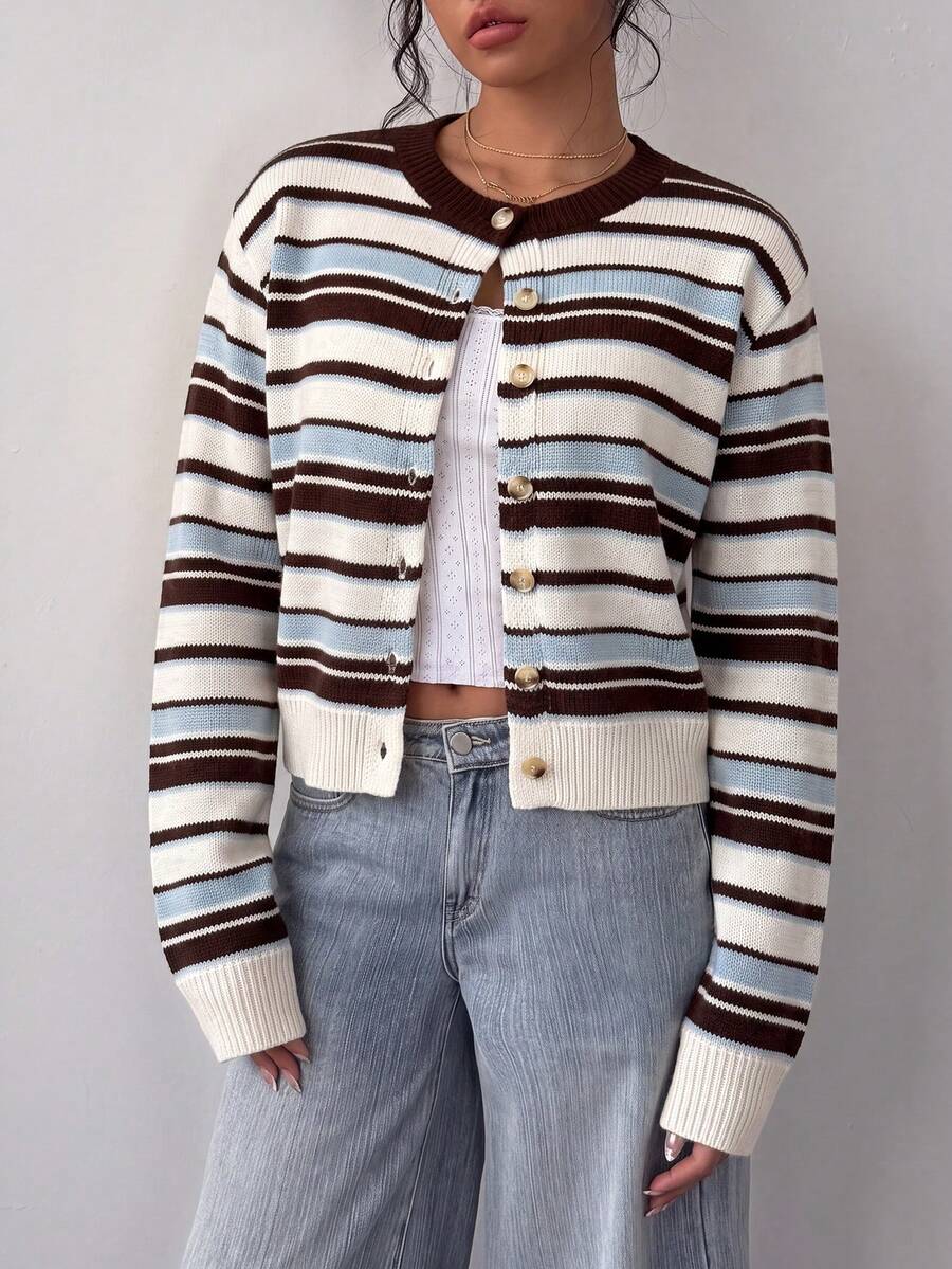 Cathy - Women's Relaxed Cardigan with Button Front - photo 4