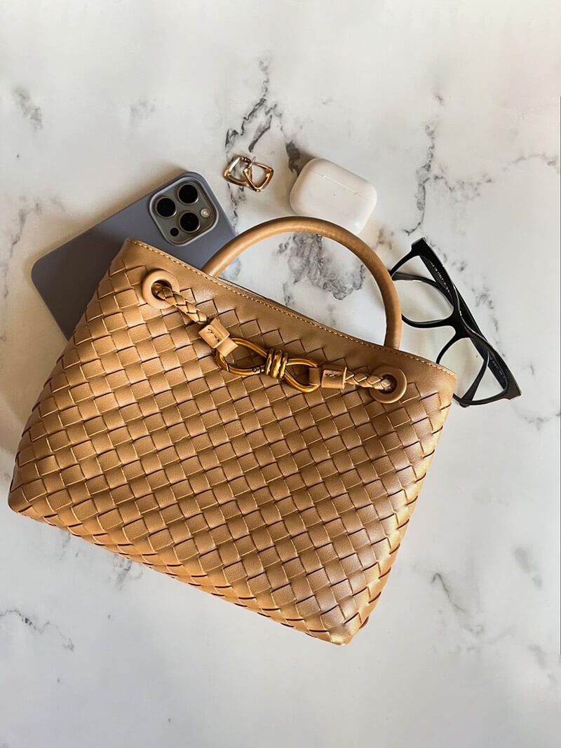 Darcy - Women's Woven Handbag - photo 20