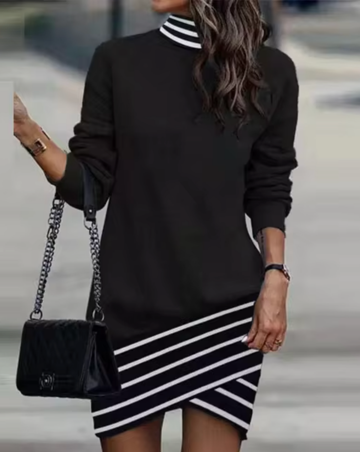 Dilys - Women's Relaxed Mini Dress with Asymmetric Hem in Black Stripe