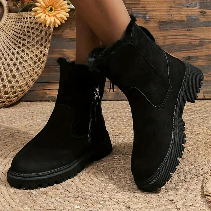 Fallon-Rae - Women's Ankle Boots in Faux Fur with Side Zip - photo 2