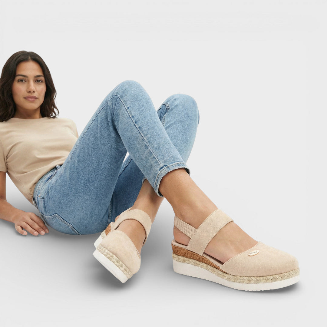 Espadrillas con zeppa da donna a punta chiusa e cinturino alla caviglia