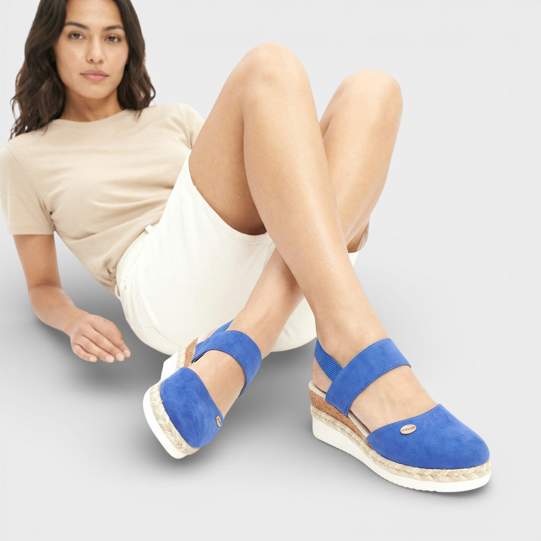 Espadrillas con zeppa da donna a punta chiusa e cinturino alla caviglia