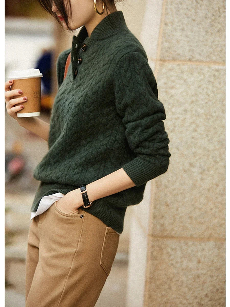 Georgette - Women's Jumper in Cable Knit with Button Front - photo 9