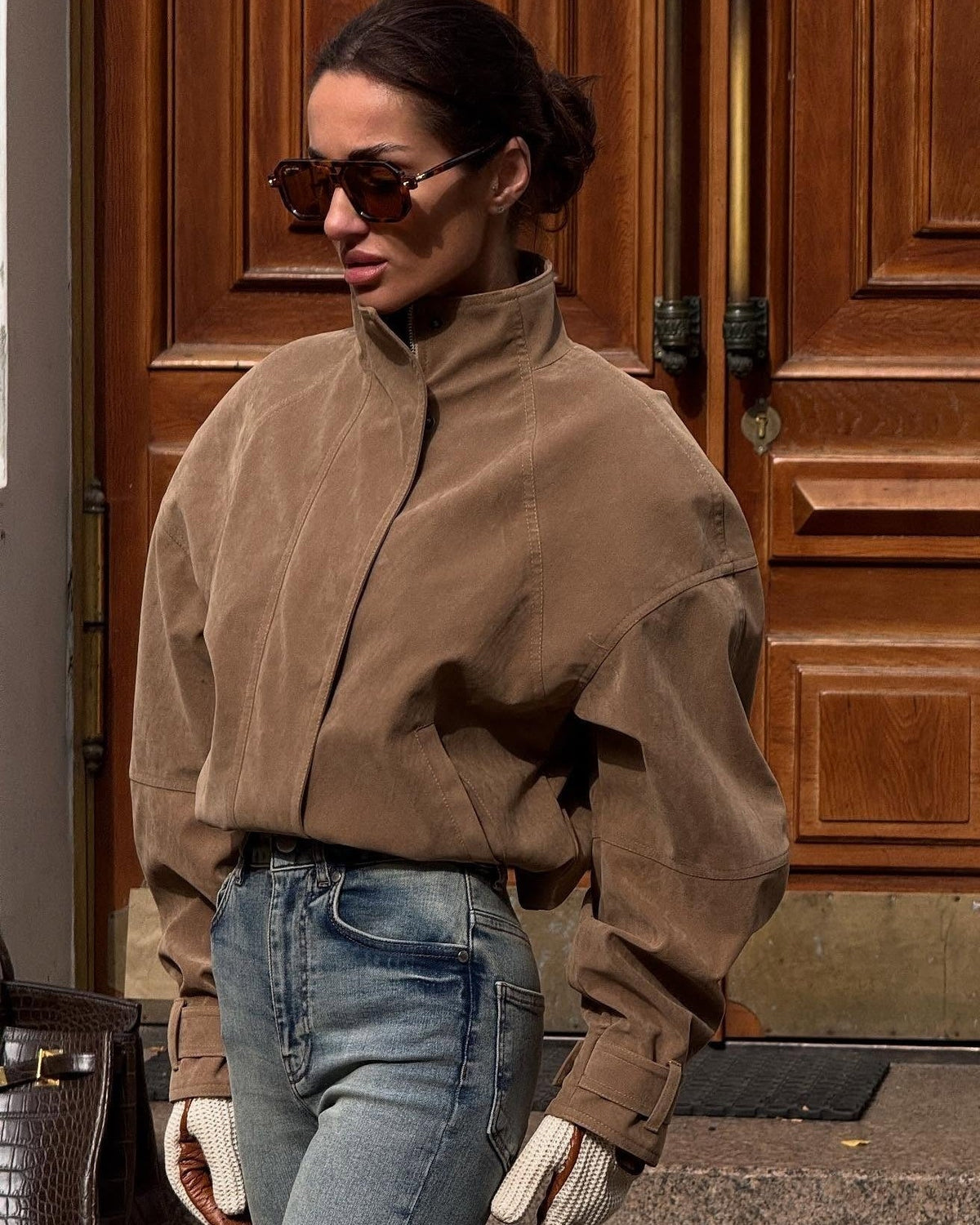 Grace - Women's Relaxed Jacket with Zip Front - photo 3