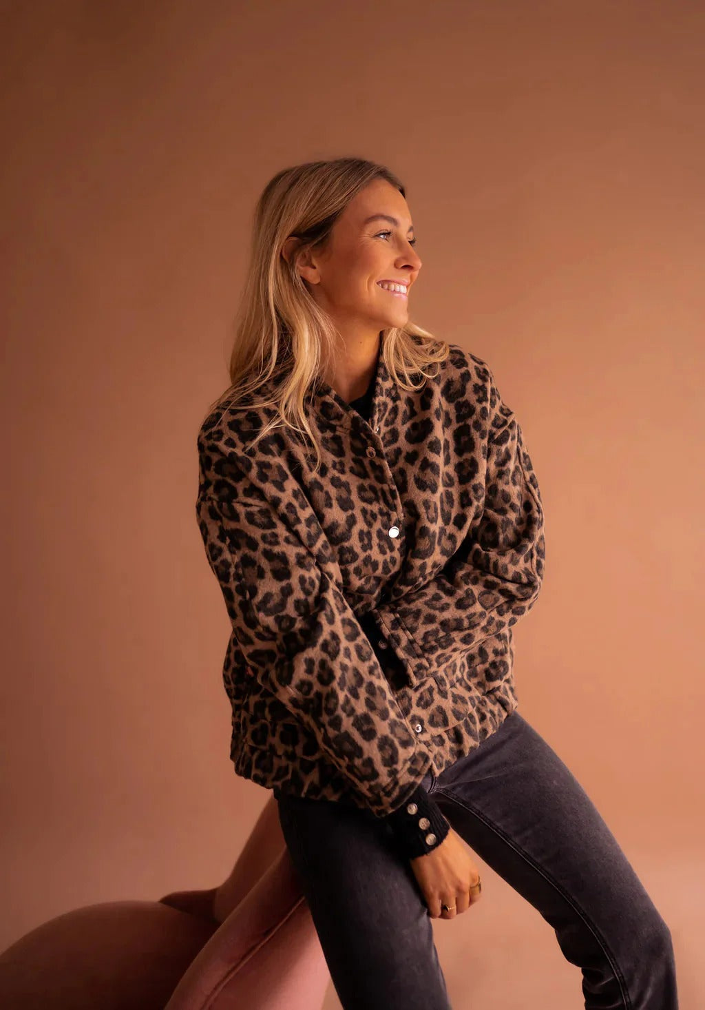Hetty - Women's Animal Print Bomber Jacket - photo 2