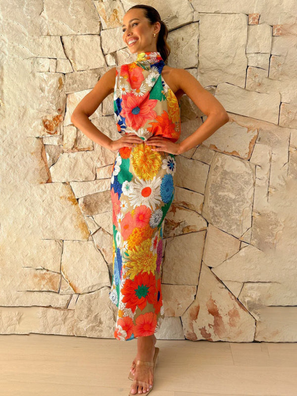 Lyric - Women's Floral Print Halter Neck Midi Dress with Fitted Waist