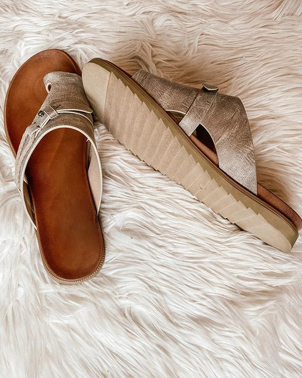 Maya - Women's Contoured Footbed Sandals