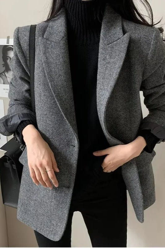 Kate - Women's Relaxed Blazer with Notch Lapel - photo 2