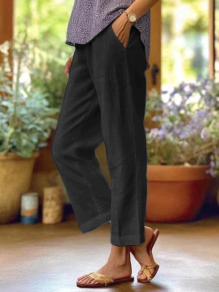 Madge - Women's Wide-Leg Short Trousers with an Elastic Waist