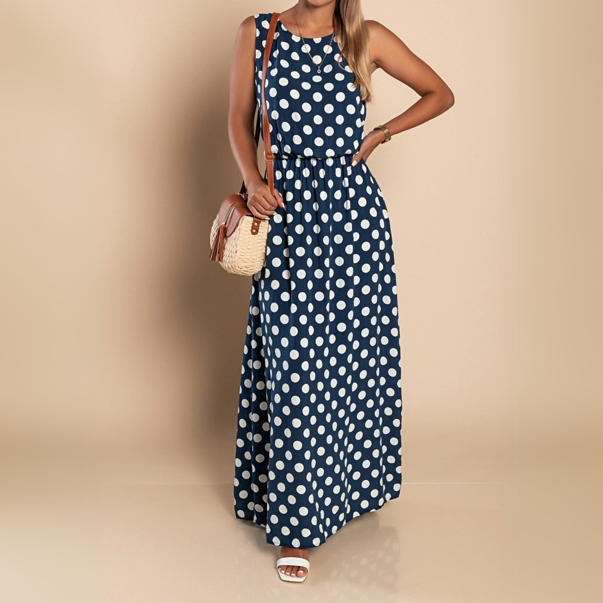 Marlowe - Women's Maxi Dress in Polka Dot Print with Tie Belt - photo 3
