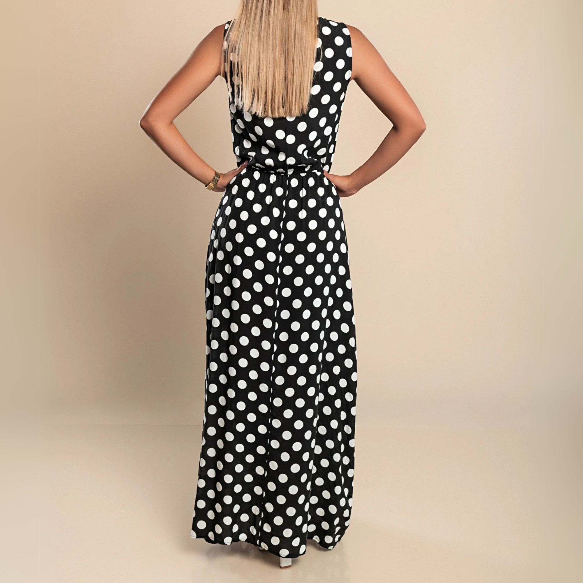 Marlowe - Women's Maxi Dress in Polka Dot Print with Tie Belt - photo 6