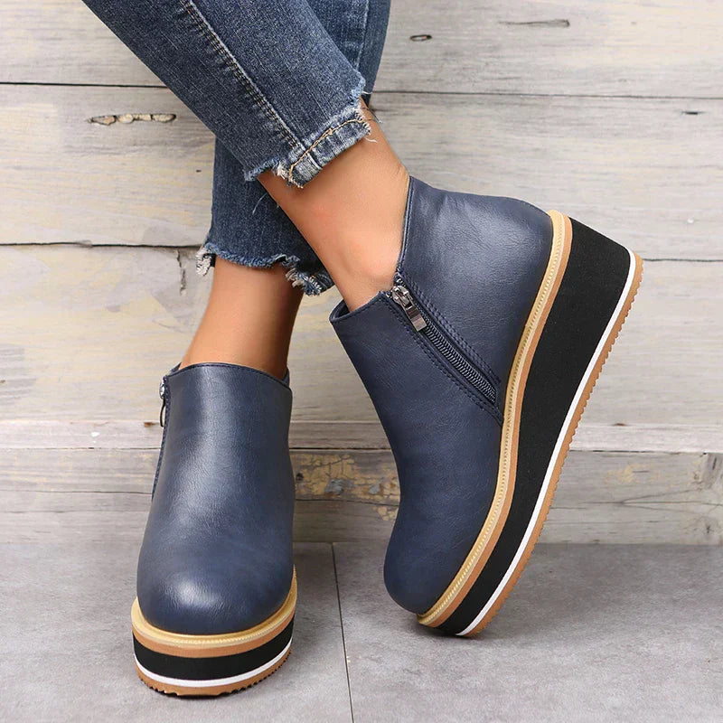 Mirabelle - Women's Ankle Boots with Zip Front - photo 9