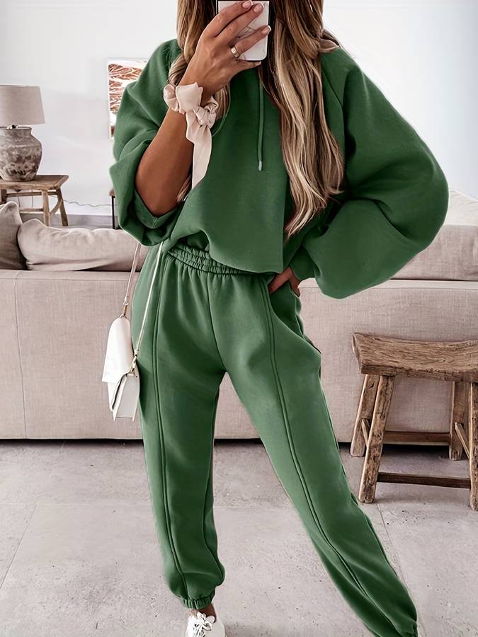 Nessie - Women's Two-Piece Set with Hood - photo 4