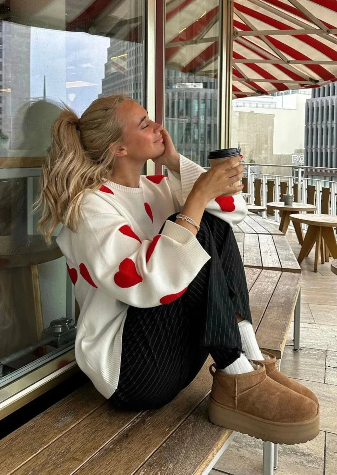 Queenie - Women's Heart Print Knit Jumper - photo 3