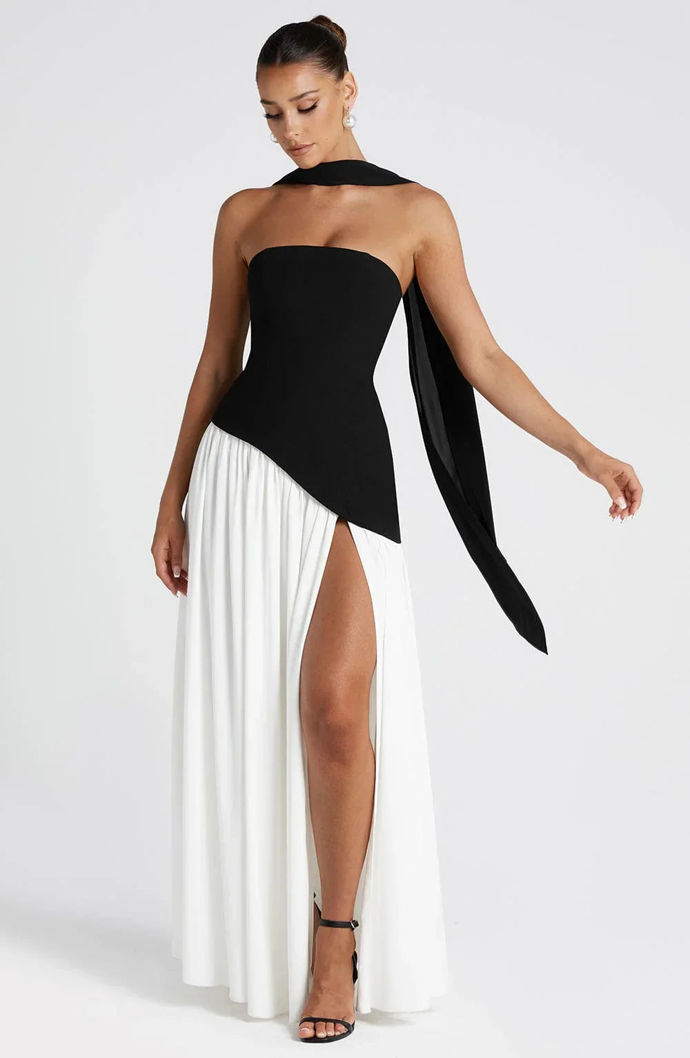 Serena - Vestido largo con corsé y abertura alta para mujer