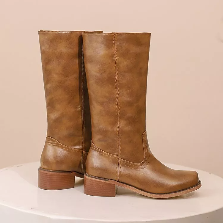 Abbie - Women's Rugged Yet Stylish Boots - photo 4