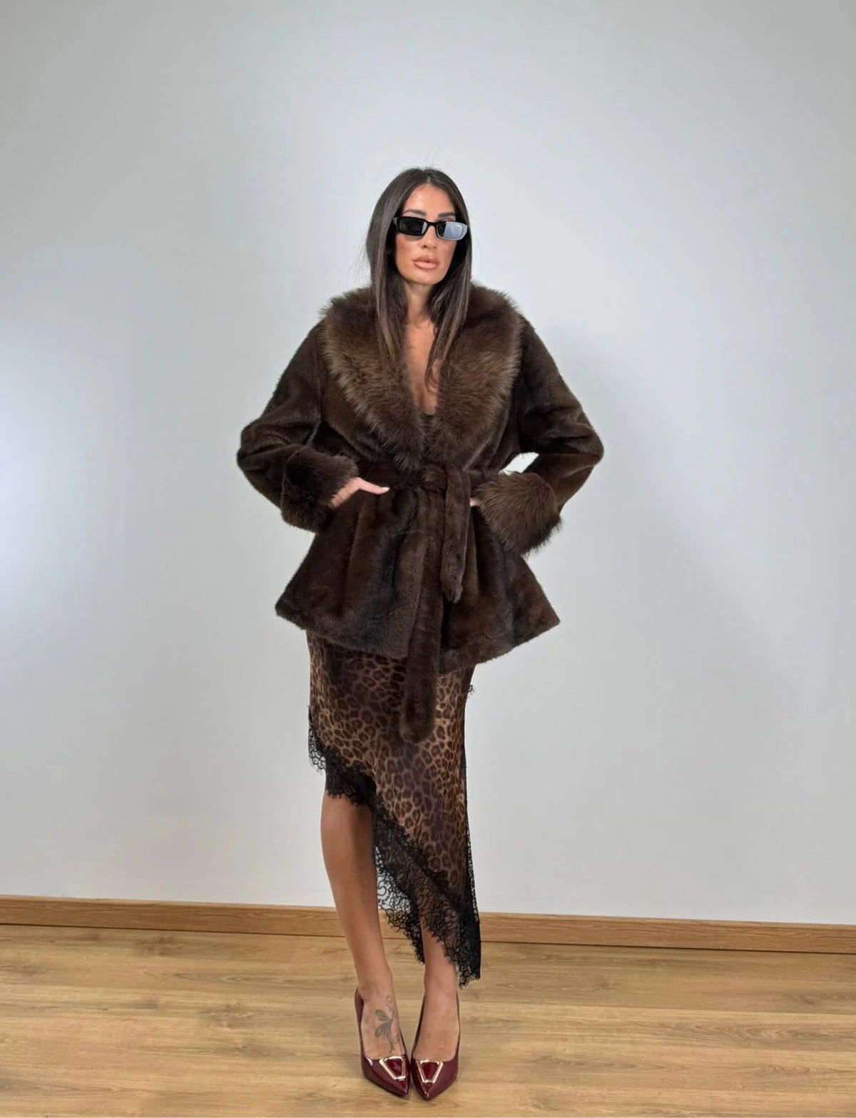 Sasha - Women's Relaxed Coat with Long Sleeves - photo 9