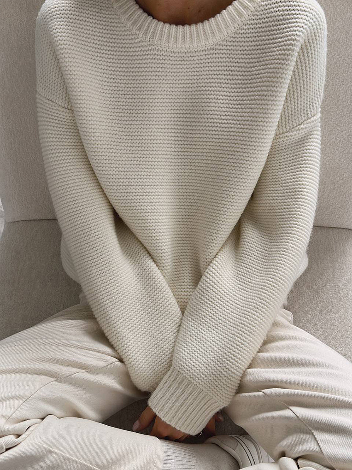 Selwyn-Rae - Women's Jumper in Knit - photo 3