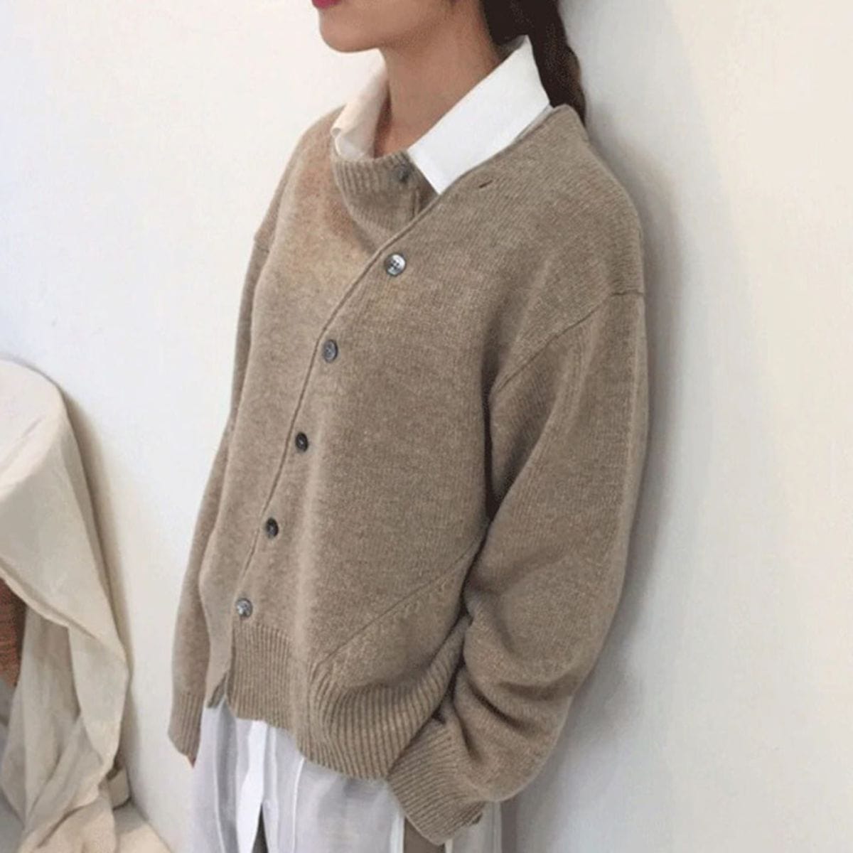 Ellie - Women's Slim Fit Knit Cardigan for Winter