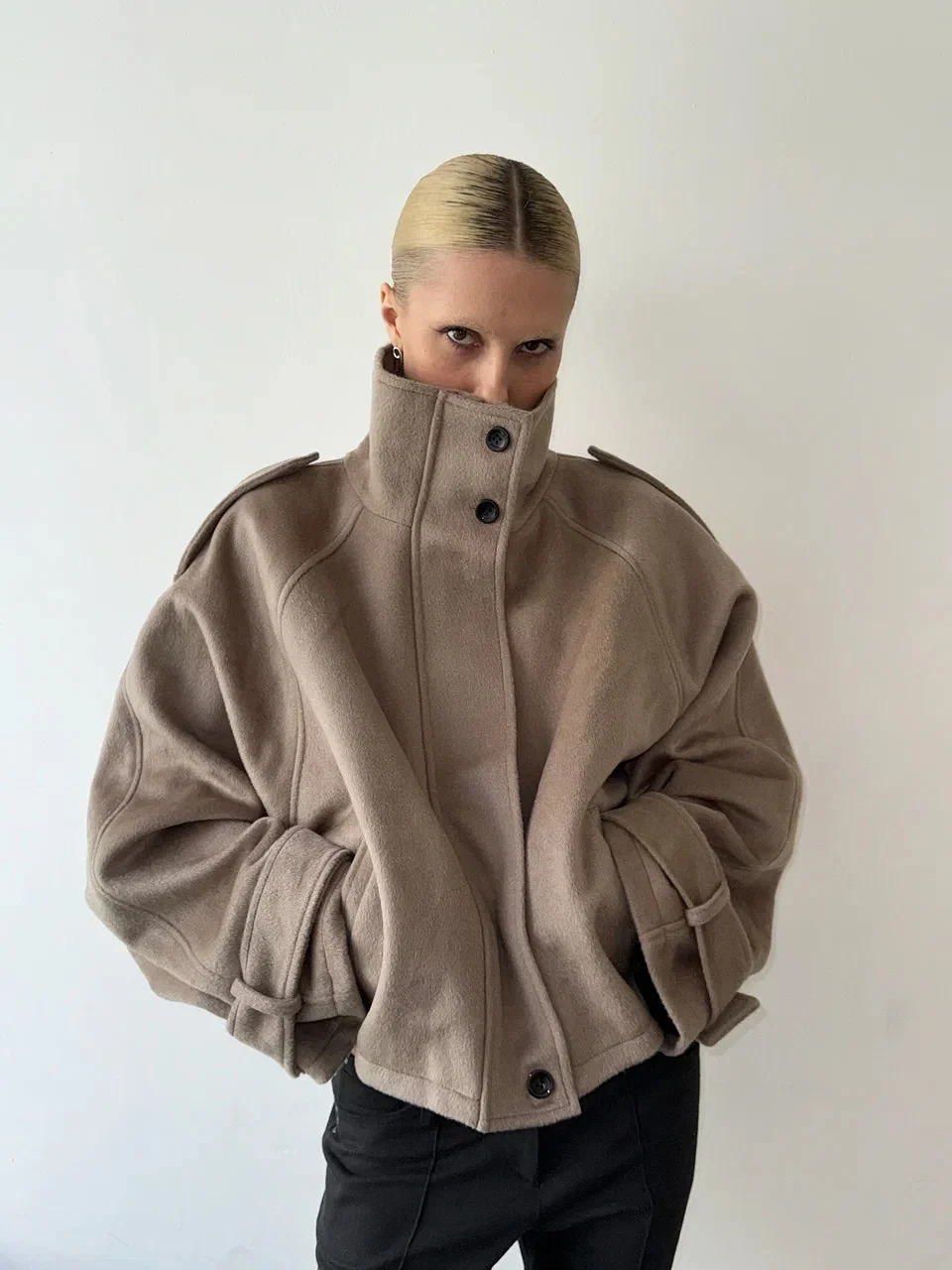 Shona - Women's Relaxed Jacket with Button Front - photo 2