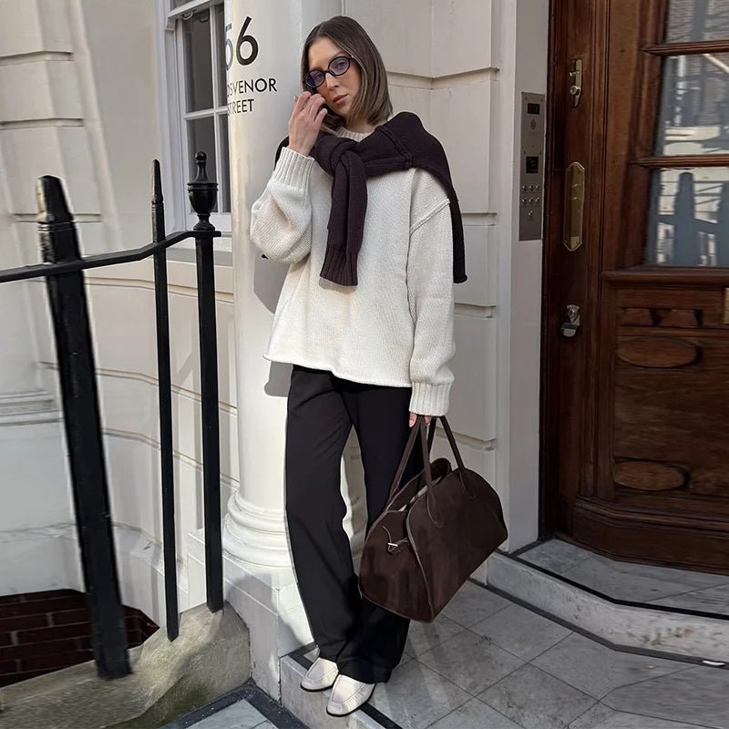 Sunniva-Rae - Women's Relaxed Jumper in Knit - photo 2