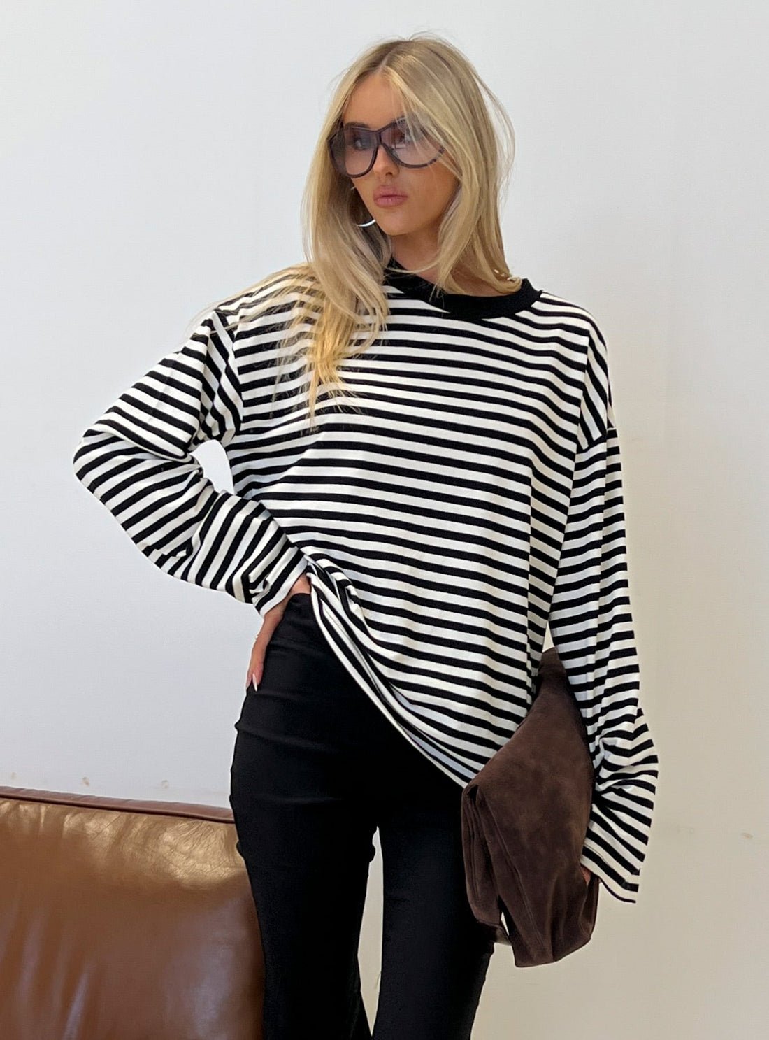 Tonya - Women's Relaxed Jumper in Knit with Stripe - photo 3