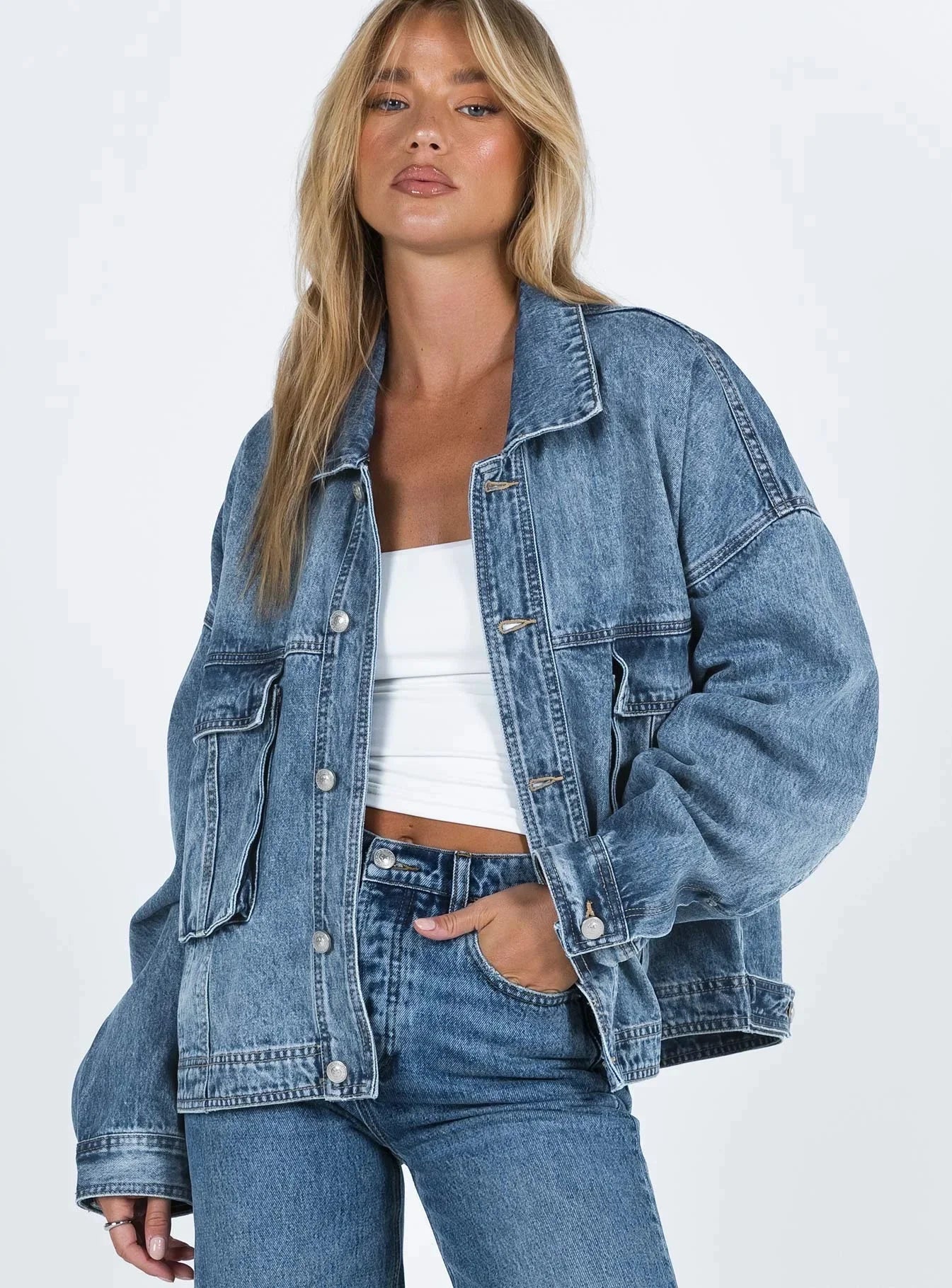 Dámské oversized džínové sako s vintage praním